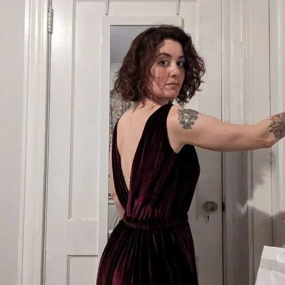 Ripley Rader 2 Velvet Dress Burgundy Red Low Deep Cut V Neck - Picture 10 of 11